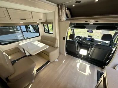 2027 Renegade Villagio photo 47