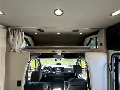 2027 Renegade Villagio photo 45