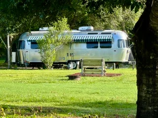 2025 AIRSTREAM INTERNATIONAL exterior