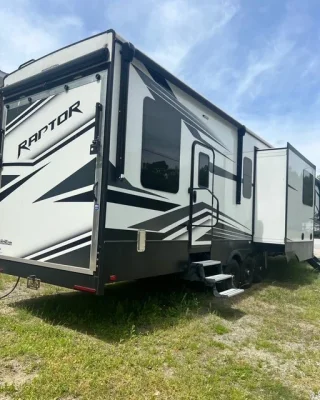 2022 KEYSTONE RAPTOR photo 2