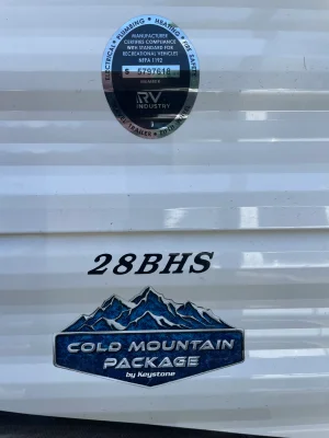 2021 KEYSTONE HIDEOUT photo 6
