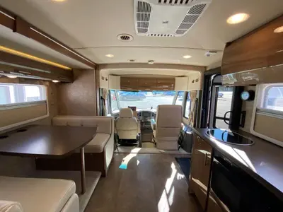2016 Winnebago Via photo 38