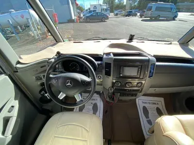 2016 Winnebago Via photo 42