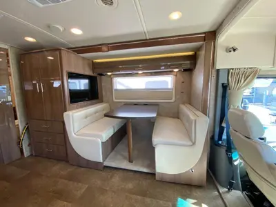 2016 Winnebago Via photo 15