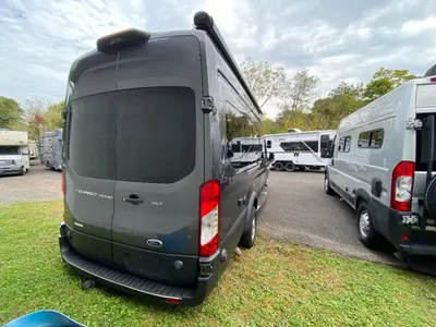 2019 Coachmen Beyond photo 9