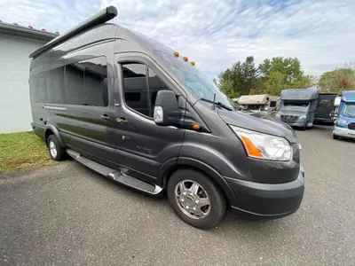 2019 Coachmen Beyond photo 12