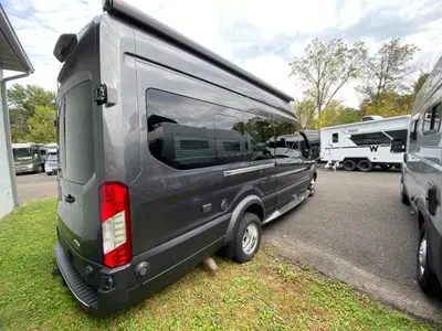 2019 Coachmen Beyond photo 10