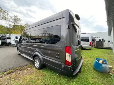 2019 Coachmen Beyond photo 8