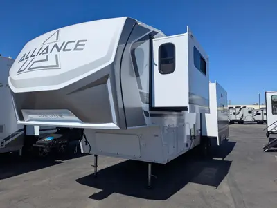 2027 Alliance RV Avenue photo 4