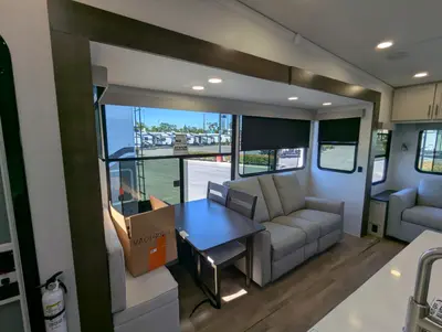 2027 Alliance RV Avenue photo 23