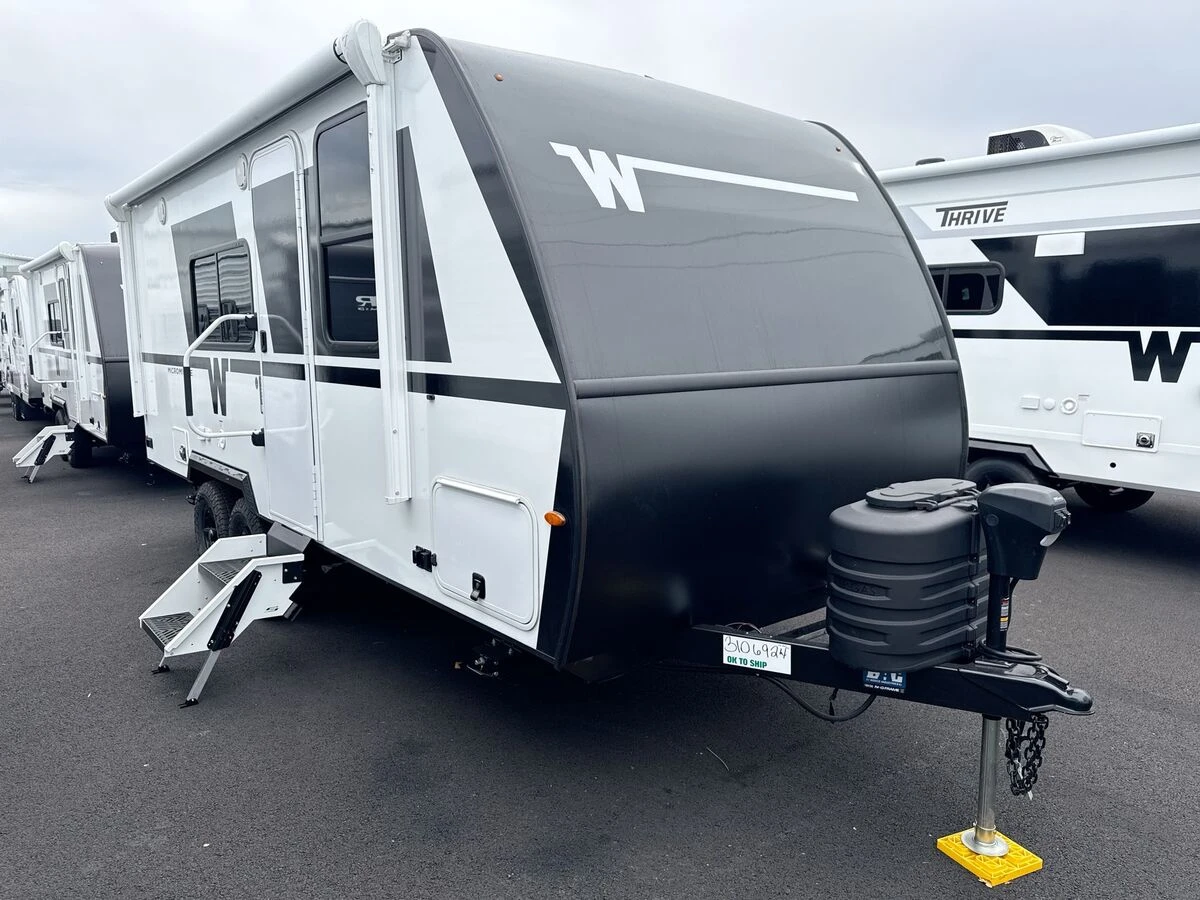 2027 Winnebago Micro Minnie exterior