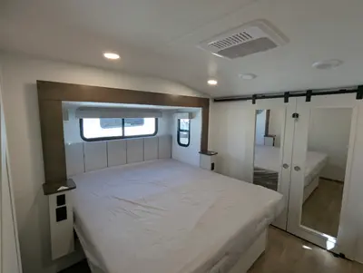2027 Alliance RV Avenue photo 9