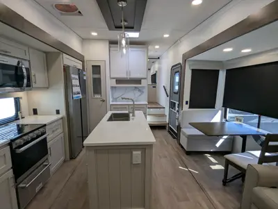 2027 Alliance RV Avenue photo 25