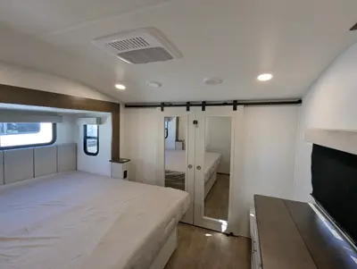 2027 Alliance RV Avenue photo 10