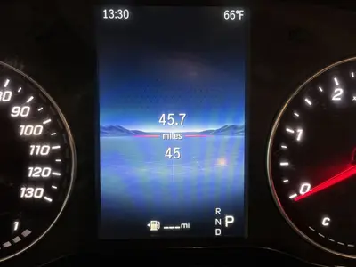 2027 Storyteller Overland Darkmode photo 22