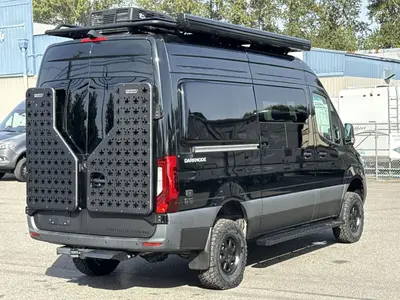 2027 Storyteller Overland Darkmode photo 9