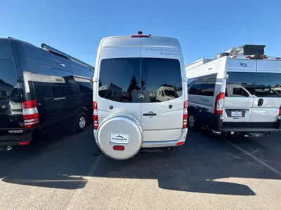 2017 Winnebago Era photo 8