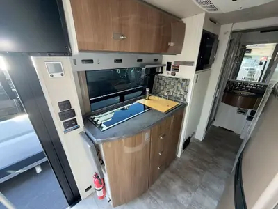 2017 Winnebago Era photo 26