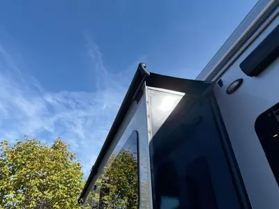 2022 Fleetwood Discovery photo 21