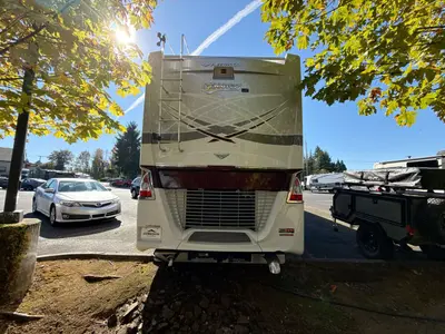 2022 Fleetwood Discovery photo 8