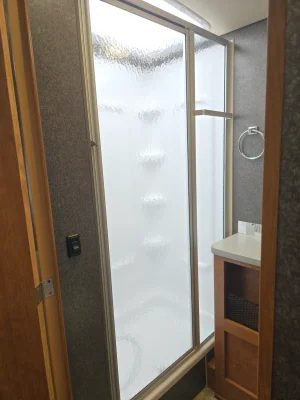 2017 WINNEBAGO VISTA photo 27