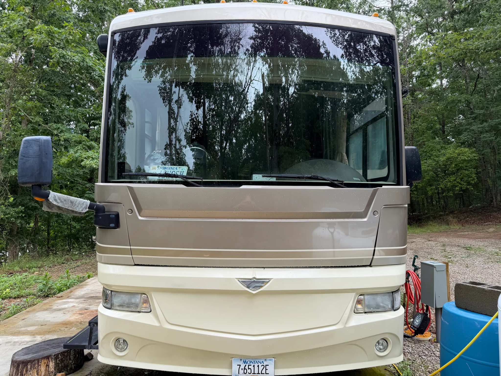 2008 FLEETWOOD EXPEDITION exterior