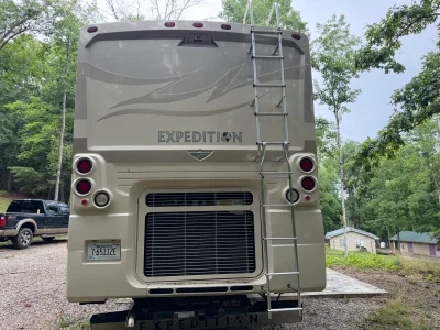2008 FLEETWOOD EXPEDITION photo 7