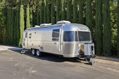Used 2022 Airstream Globetrotter 27FBQ