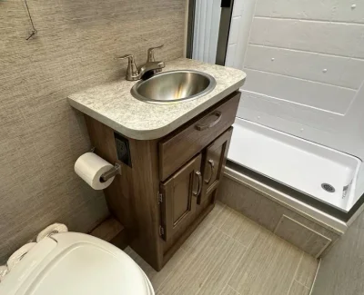 2020 JAYCO REDHAWK SE photo 30