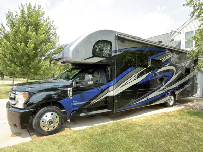 2022 THOR MOTOR COACH OMNI SUPER C photo 3