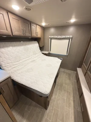 2022 THOR MOTOR COACH OMNI SUPER C photo 5