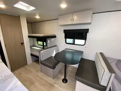 2027 Jayco Jay Feather Air SL photo 8