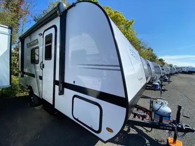 2027 Jayco Jay Feather Air SL photo 6