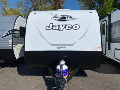 2027 Jayco Jay Feather Air SL photo 2