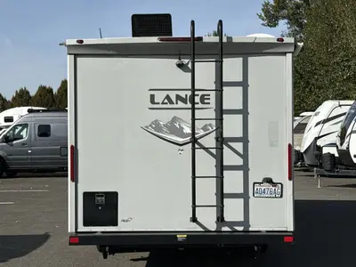 2021 Lance Lance photo 8