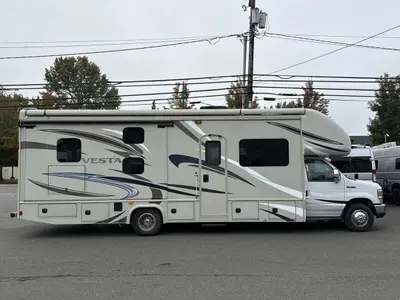 2018 Holiday Rambler Vesta photo 10