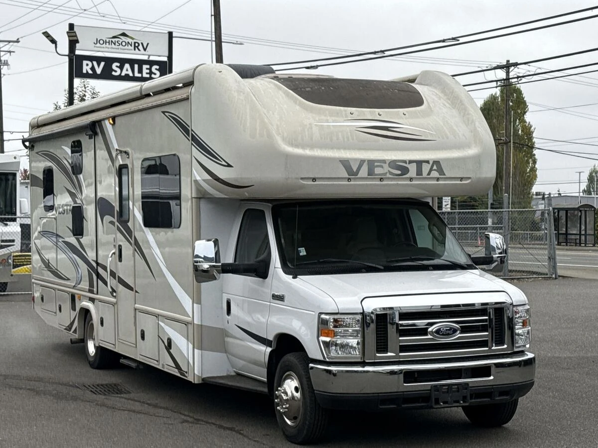 2018 Holiday Rambler Vesta exterior