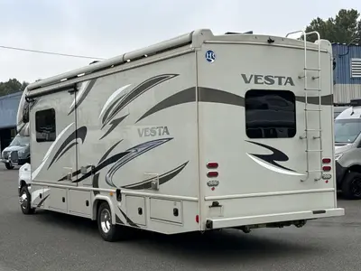 2018 Holiday Rambler Vesta photo 7