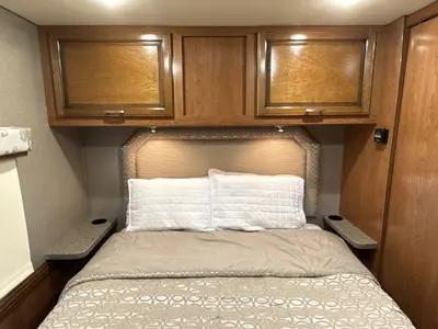 2018 Holiday Rambler Vesta photo 38
