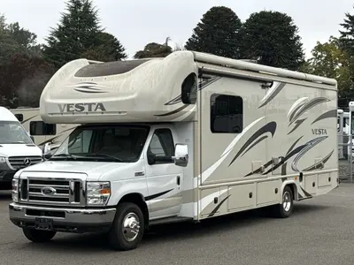 2018 Holiday Rambler Vesta photo 5
