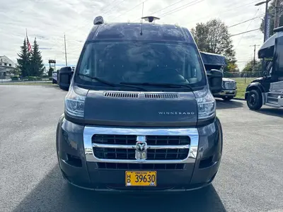 2017 Winnebago Travato photo 6