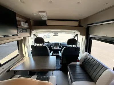 2017 Winnebago Travato photo 13