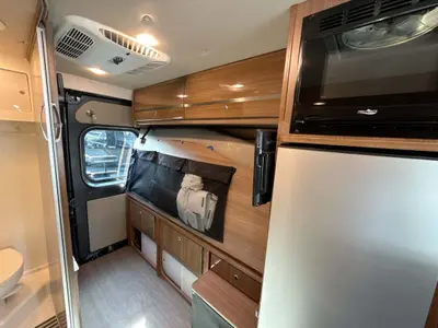 2017 Winnebago Travato photo 18