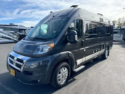 2017 Winnebago Travato photo 7