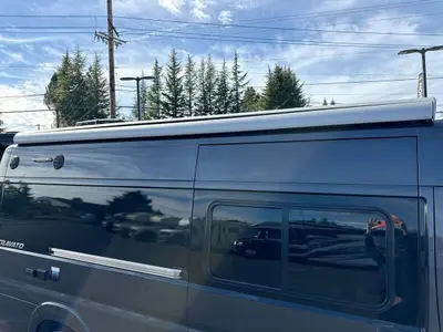2017 Winnebago Travato photo 22