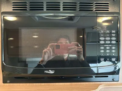 2017 Winnebago Travato photo 42