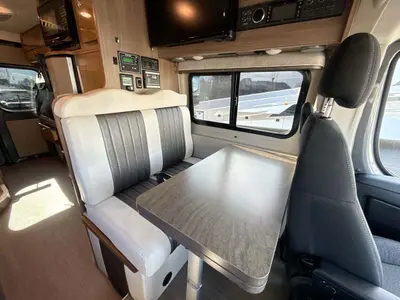 2017 Winnebago Travato photo 35
