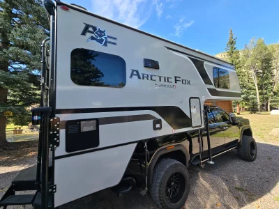 2025 NORTHWOOD MFG ARCTIC FOX TRUCK CAMPER photo 2