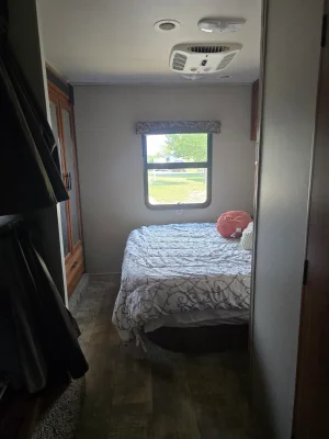 2018 JAYCO REDHAWK photo 23