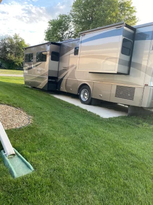 2005 WINNEBAGO JOURNEY photo 4